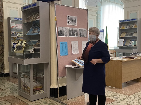 Студенты гр.21ЭМ1 посетили музей ПГУ